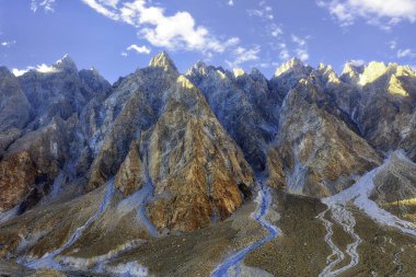 Passu Konileri Kuzey Pakistan 'da, Ağustos 2019' da çekildi.