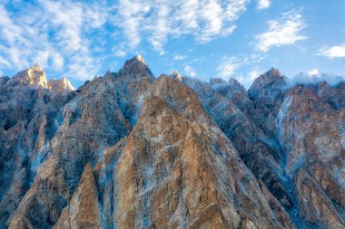 Passu Konileri Kuzey Pakistan 'da, Ağustos 2019' da çekildi.