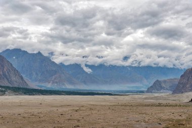 Skardu Katpana Soğuk Çölü Kuzey Pakistan 'da Ağustos ayında ele geçirildi