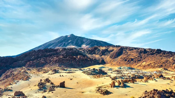 Tenerife 'deki Teide Dağı Ulusal Parkı, Kanarya Adaları, HDR' de işlendi