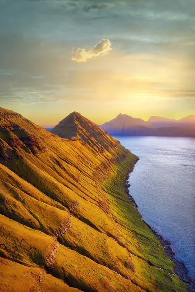 View Cliffs Funningur Sunrise Faroe Islands Post Processed Hdr — 스톡 사진