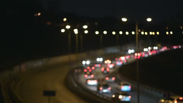 ベトナムでの交通渋滞とラッシュアワー。営業時間内に道路上の車両輸送の多くと遅い移動交通。都市インフラ問題のストック映像 — ストック動画