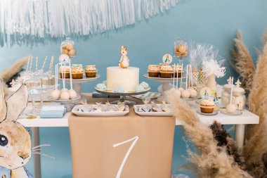 Taşaklı çikolata, çikolatalı kurabiye.