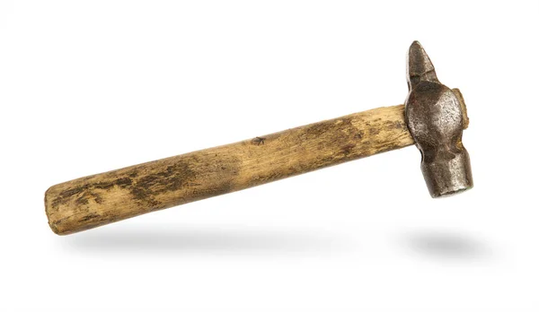Oude hamer met een houten handvat — Stockfoto