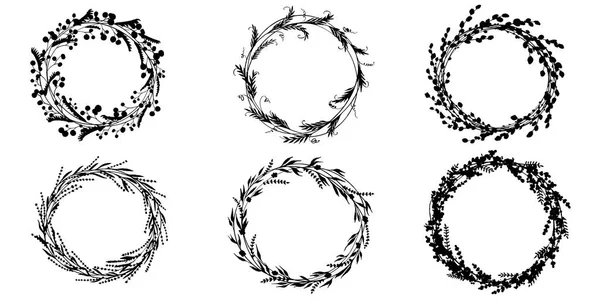 Wreath hand drawn vector set. Wedding floral wreaths. Elements for invitations, posters, greeting cards. — Stock Vector