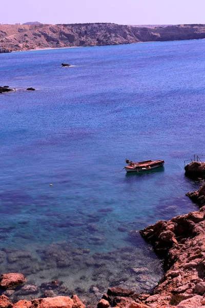 Samotny Łodzi Grecja Wyspy Karpathos — Zdjęcie stockowe