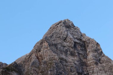 Sabahın erken saatlerinde Stenar Dağı