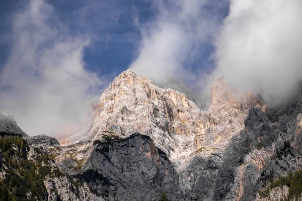 Dağlık Krlatica Sisle Kaplı — Stok fotoğraf