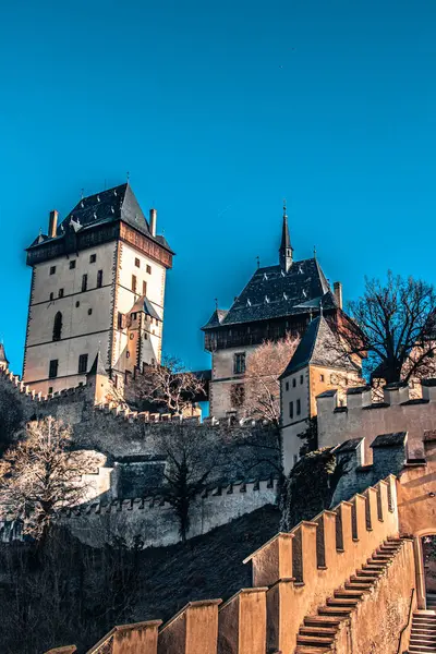 Castillo Karlstejn Con Paredes Piedra — Foto de Stock