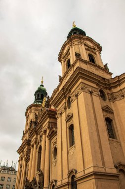 St. Nicholas Kilisesi Eski Kasaba Meydanı 'nda