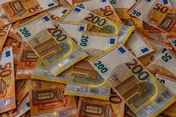 200 Euro Notes Table — Stock Photo, Image