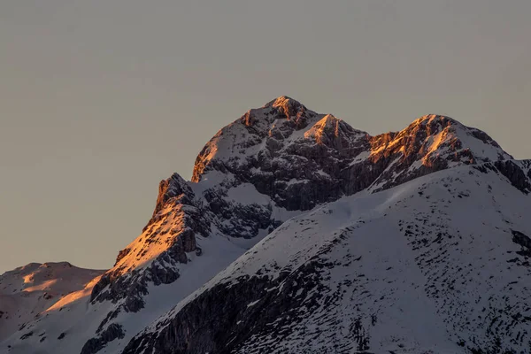 Korai Fény Triglav Hegyen — Stock Fotó