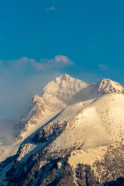 Triglav Frühen Sonnenlicht — Stockfoto