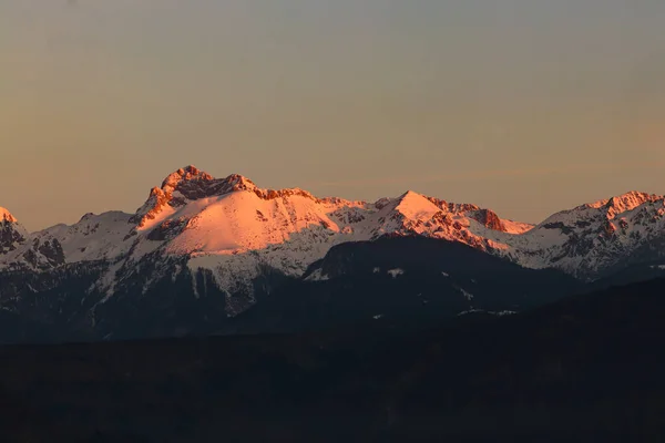 Sunlit Triglav Vista Montanha Bohinj — Fotografia de Stock