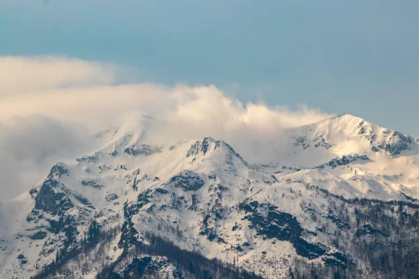 Cordillera Del Sur Bohinj Cubierta Niebla Eslovenia —  Fotos de Stock