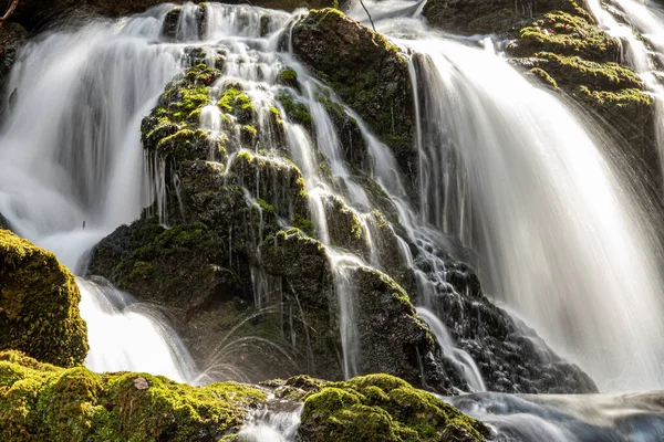 Закрийте Водоспад Або Ріку Кропа Біля Воже Бохіндж — стокове фото