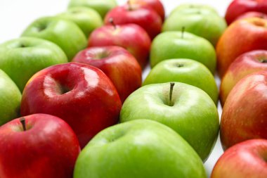 Taze yeşil ve Kırmızı elma, portre