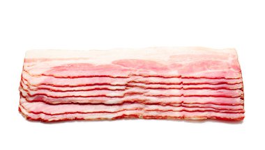 beyaz zemin üzerine çiğ domuz pastırması