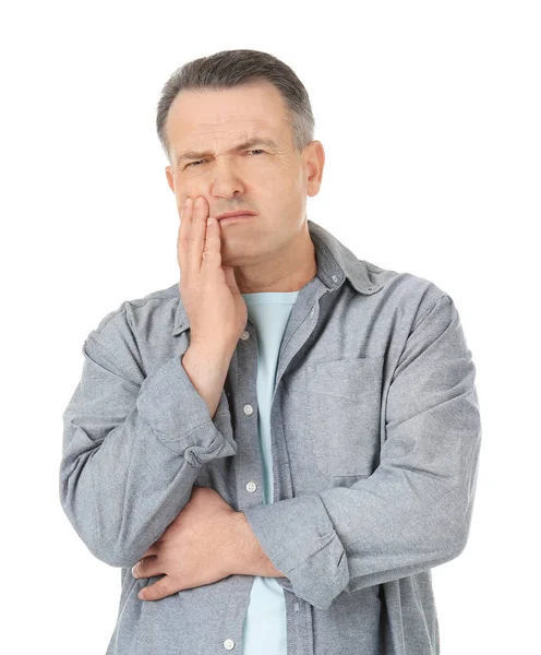 Homme souffrant de maux de dents sur fond blanc — Photo