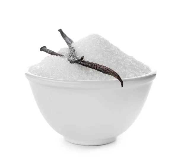 Tigela com açúcar de baunilha e paus no fundo branco — Fotografia de Stock