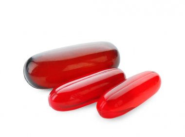 Beyaz arka plan şeffaf kırmızı hapları