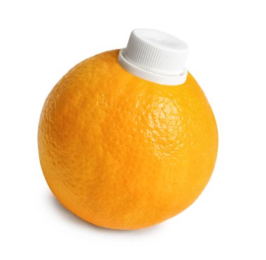 Taze turuncu beyaz arka plan üzerinde kapaklı. Suyu yapım