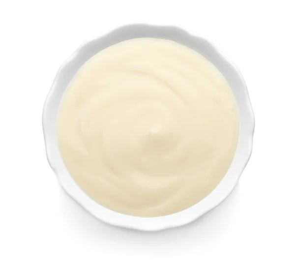 A vaníliás pudingot fehér háttér-tál — Stock Fotó