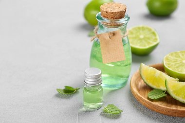 Gri zemin üzerine kireç uçucu yağ ile kompozisyon