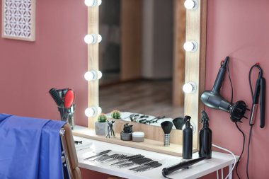 Berber salonu işyerinde