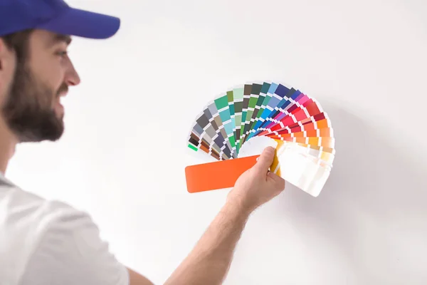 Mužské dekoratér paleta barev na bílém pozadí — Stock fotografie