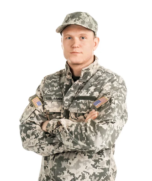 Soldado varón sobre fondo blanco. Servicio militar — Foto de Stock