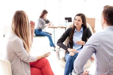 İnsan kaynakları başvuru Office ile iletken iş görüşmesi komisyon