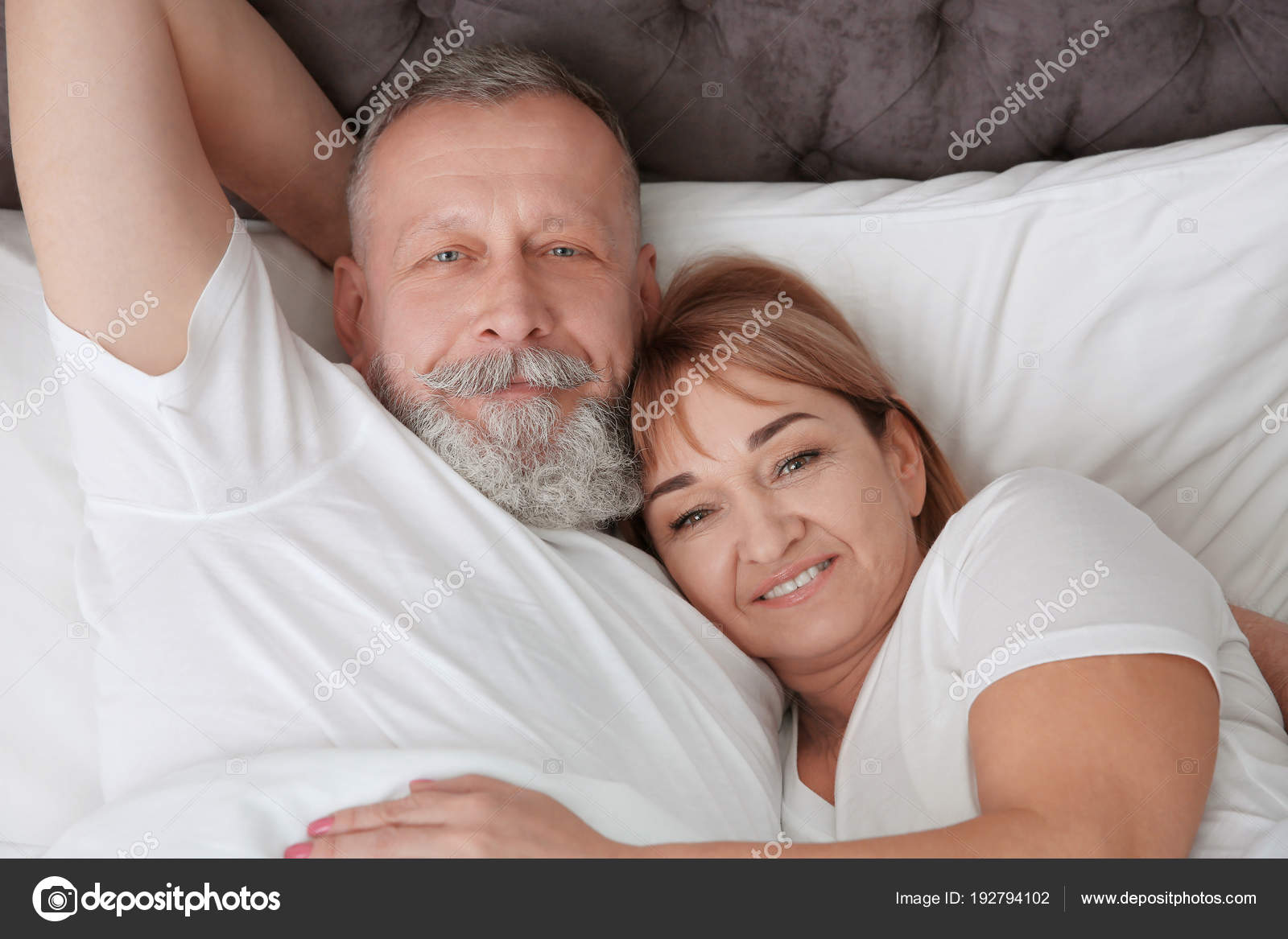 mature couple inbed Porn mature sexy hips