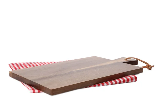 Dřevěná deska a kostkovaný ubrousek izolované na bílém — Stock fotografie