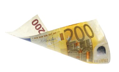 Uçan 200 Euro 'luk banknot beyaza izole edilmiş.