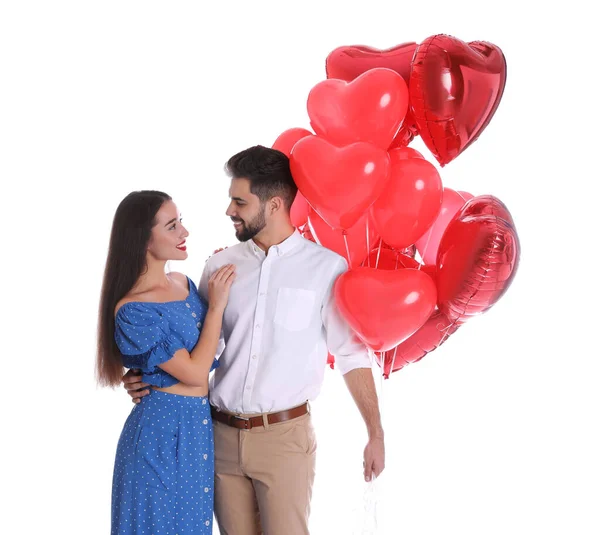 Glückliches Junges Paar Mit Herzförmigen Luftballons Auf Weißem Grund Valentinstag — Stockfoto