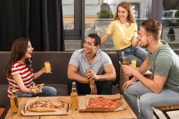 Group Friends Having Fun Party Delicious Pizza Cafe — Stock Photo, Image