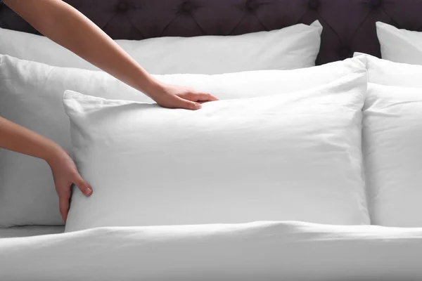 Woman Fluffing White Pillow Bed Closeup — Stock Photo, Image