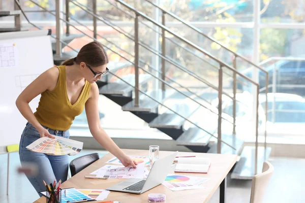 Diseñador Interiores Profesional Lugar Trabajo Oficina —  Fotos de Stock