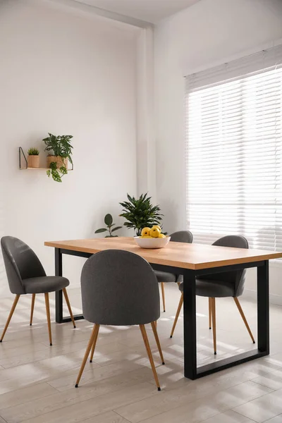 Habitación Elegante Interior Con Plantas Verdes Decoración Del Hogar — Foto de Stock