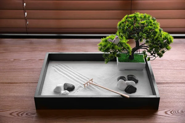 Beau Jardin Zen Miniature Sur Table Bois — Photo