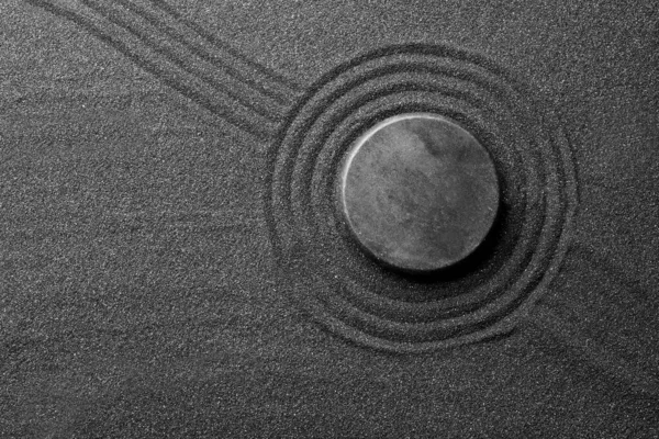 Zen Piatră Grădină Nisip Negru Model Vedere Sus — Fotografie, imagine de stoc