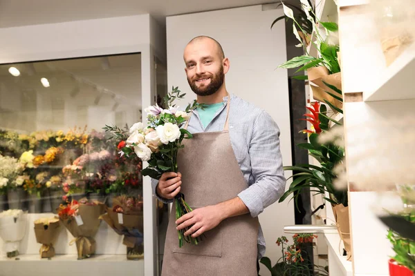 Floristería Profesional Con Ramo Flores Frescas Tienda — Foto de Stock