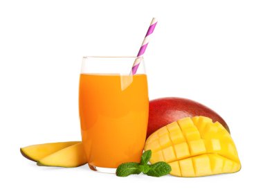 Taze lezzetli mango içeceği.