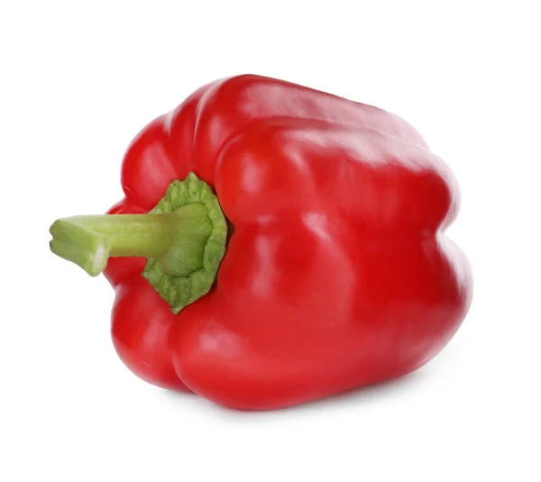 Rijp rode paprika geïsoleerd op wit — Stockfoto