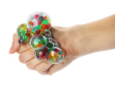 Renkli balçık sıkan kadın beyazda izole edilmiş, yakın plan. Antis.