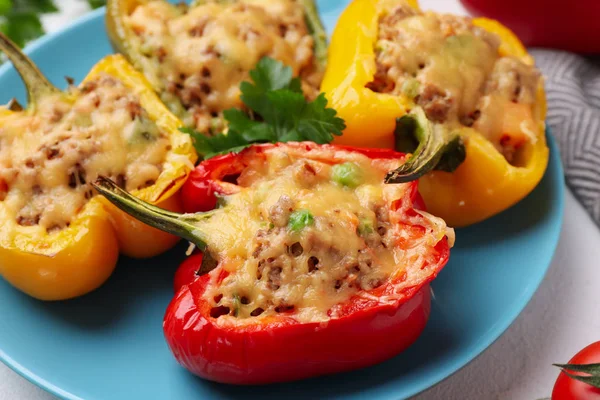 Tasty Stuffed Bell Peppers Table Closeup — Stock Photo, Image