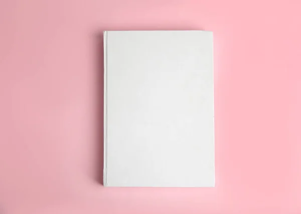 Libro Con Tapa Blanco Sobre Fondo Rosa Vista Superior — Foto de Stock