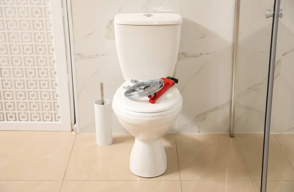Ferramentas Encanador Vaso Sanitário Banheiro — Fotografia de Stock