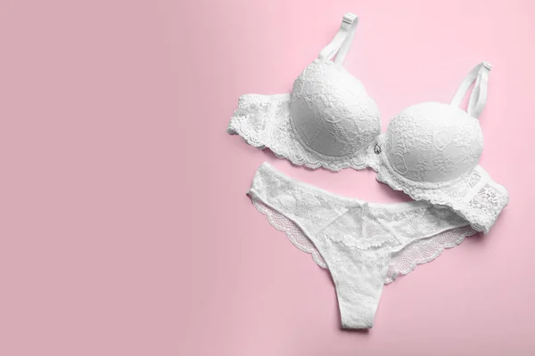 Biancheria Intima Femminile Elegante Sfondo Rosa Piatta Spazio Testo — Foto Stock